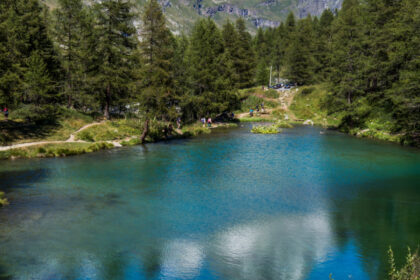 Pourquoi choisir un emplacement de camping au cœur des Alpes-de-Haute-Provence ?