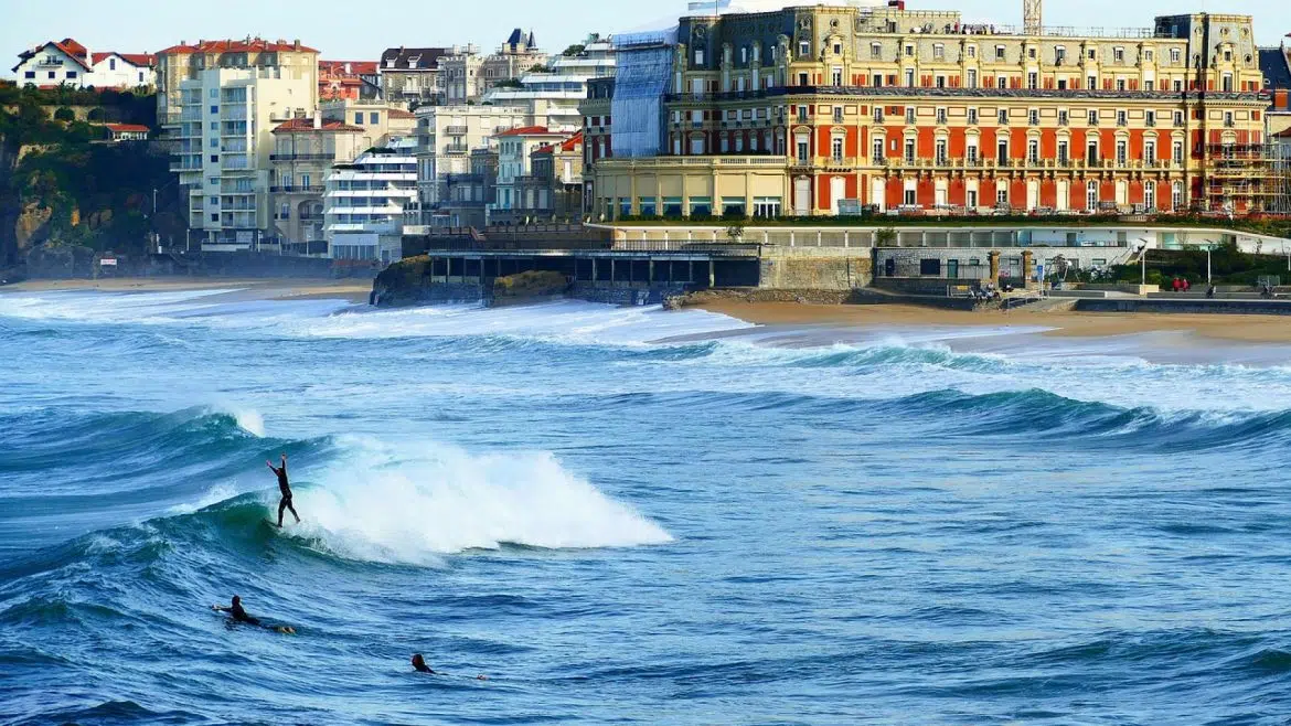 Pourquoi partir à Biarritz pour les vacances ?