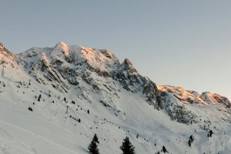 Séjour à la montagne : les atouts de La Plagne pour une expérience haut de gamme et sur mesure